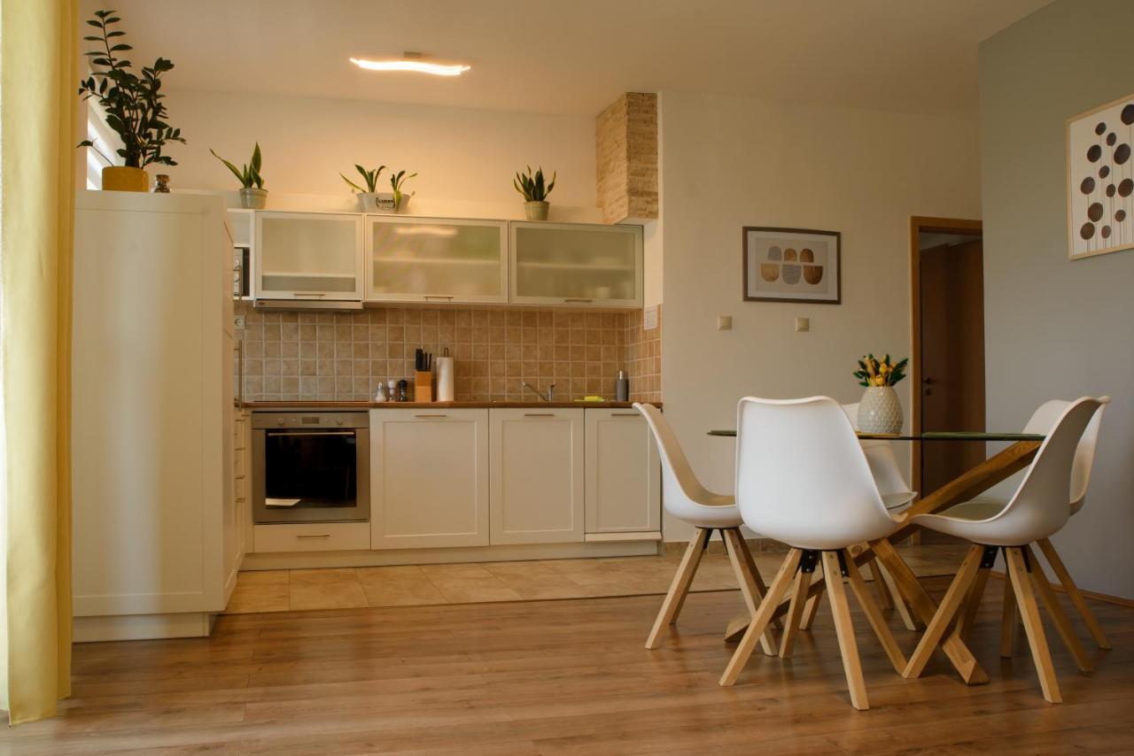 Eliza 1 Birdland Golf Apartman Buk Luaran gambar