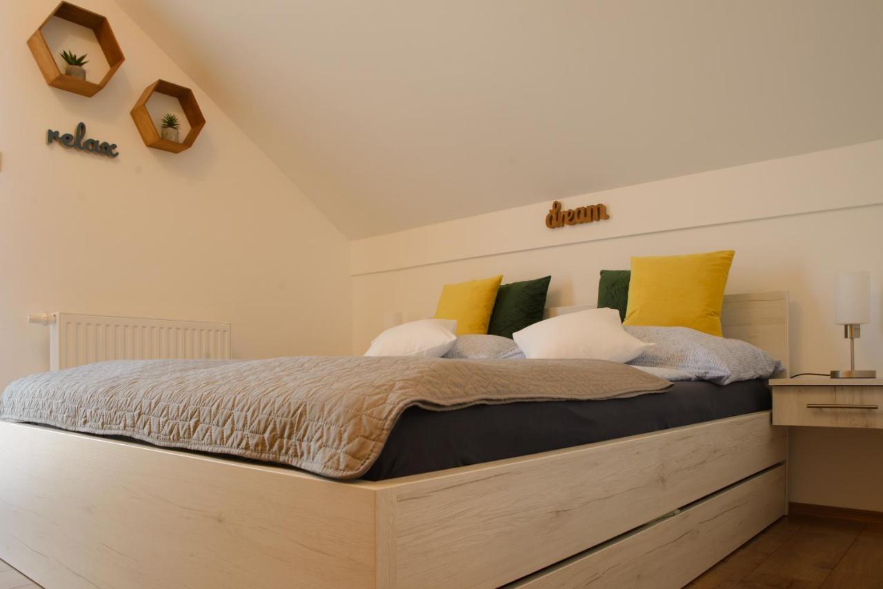 Eliza 1 Birdland Golf Apartman Buk Luaran gambar